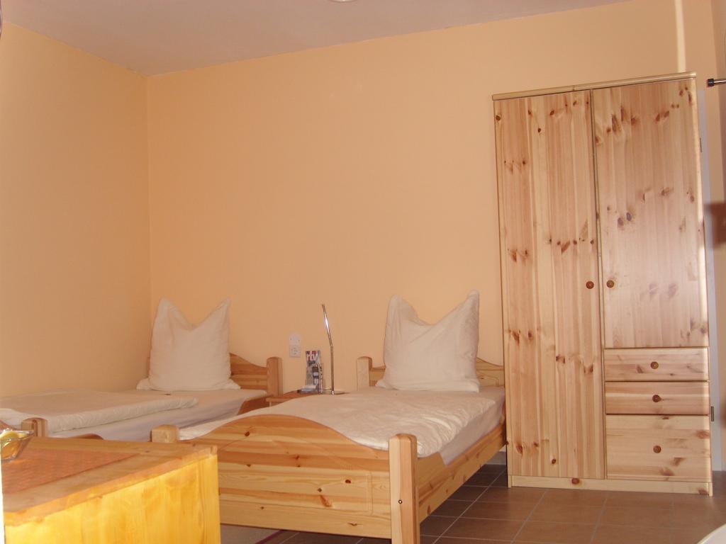 Gaestehaus Am Reiterhof Mutschler Donzdorf Habitación foto